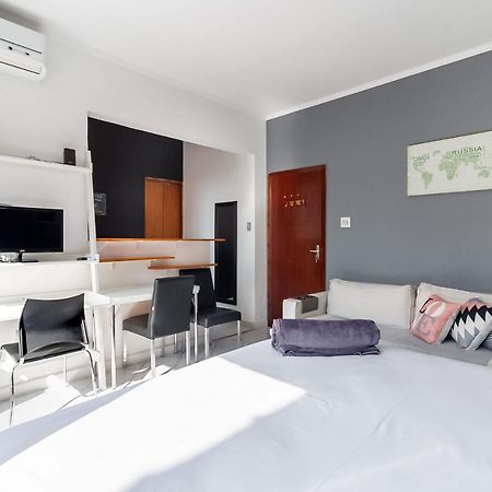 Studio 9 Pinheiros By Oba São Paulo Luaran gambar